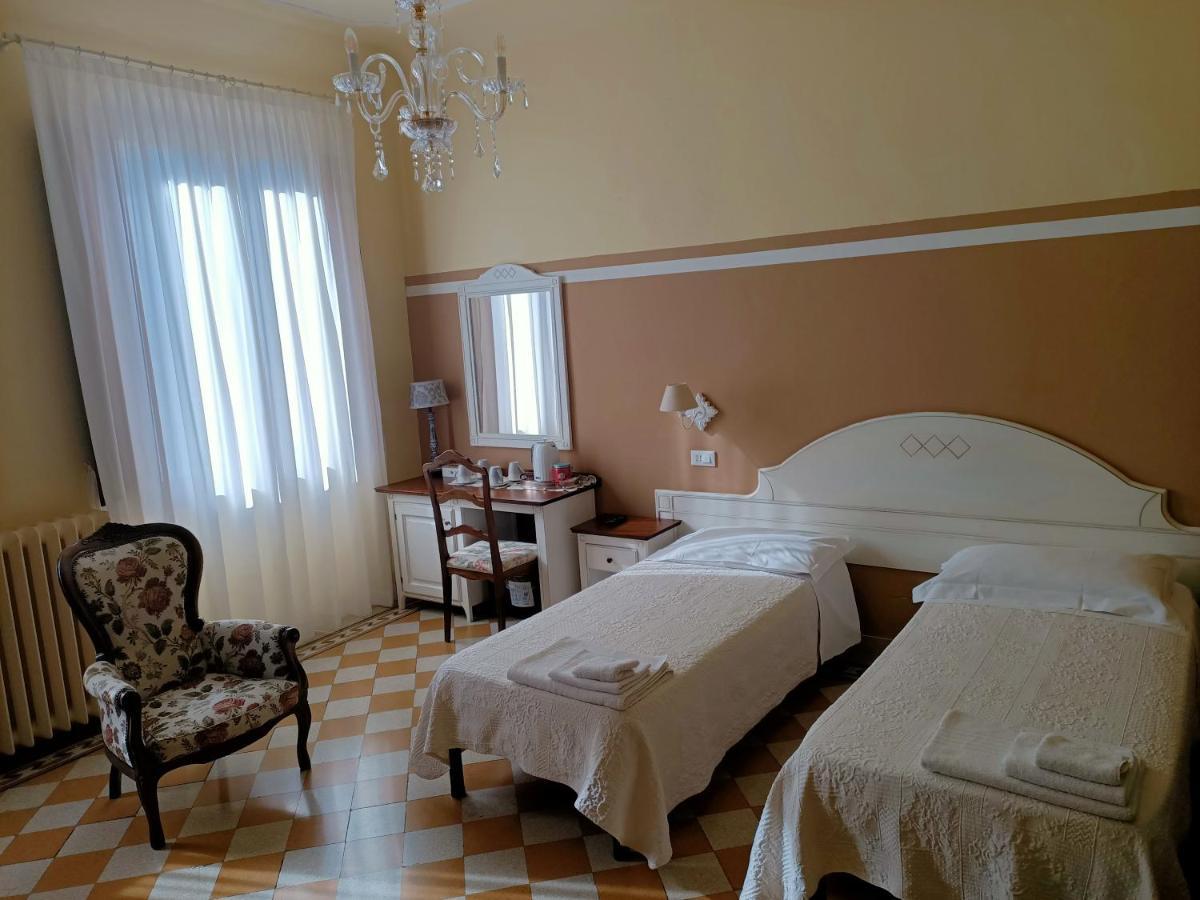 Guest House Domo Florenzia 外观 照片
