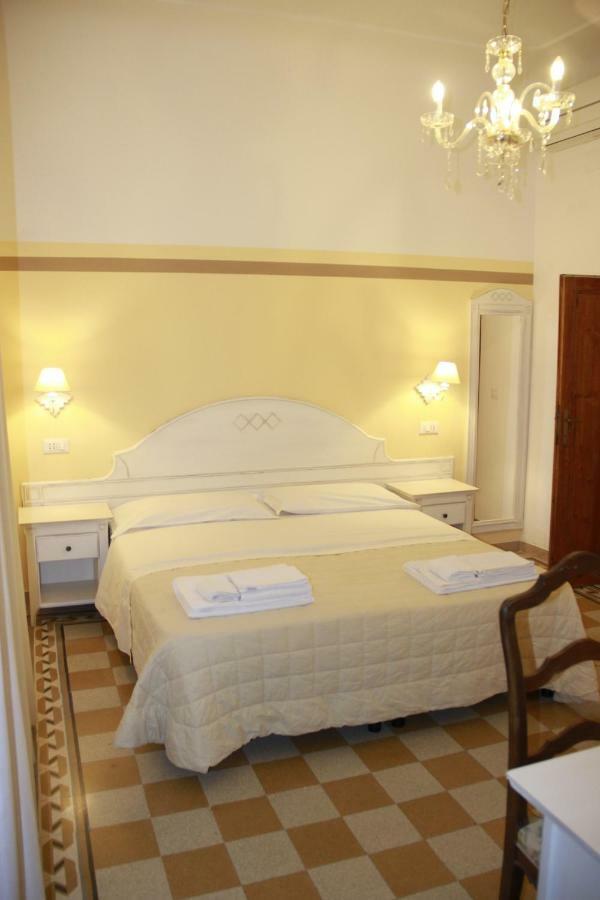 Guest House Domo Florenzia 外观 照片