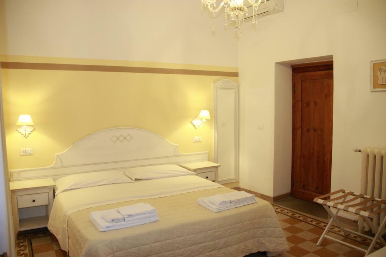 Guest House Domo Florenzia 外观 照片